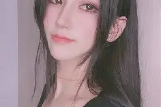 央视表态后给冯小刚走面的韩红底裤都被扒没了